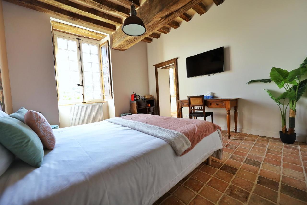 Le Bas Chitray Bed & Breakfast Ménil Exterior foto