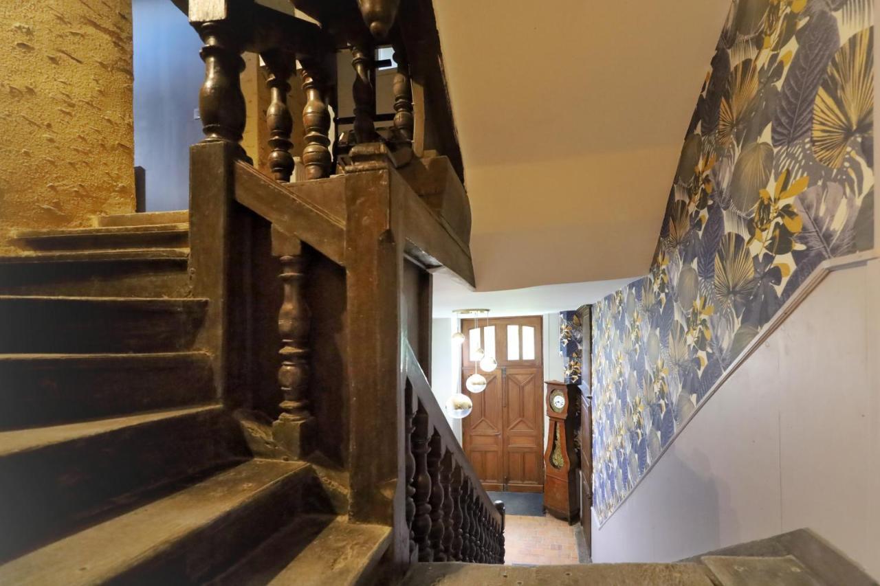 Le Bas Chitray Bed & Breakfast Ménil Exterior foto
