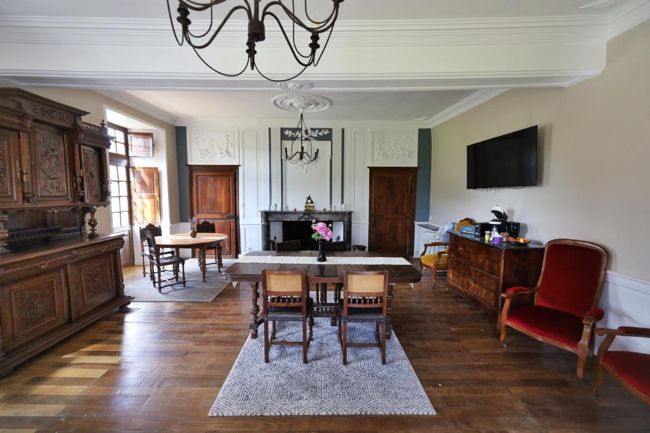 Le Bas Chitray Bed & Breakfast Ménil Exterior foto