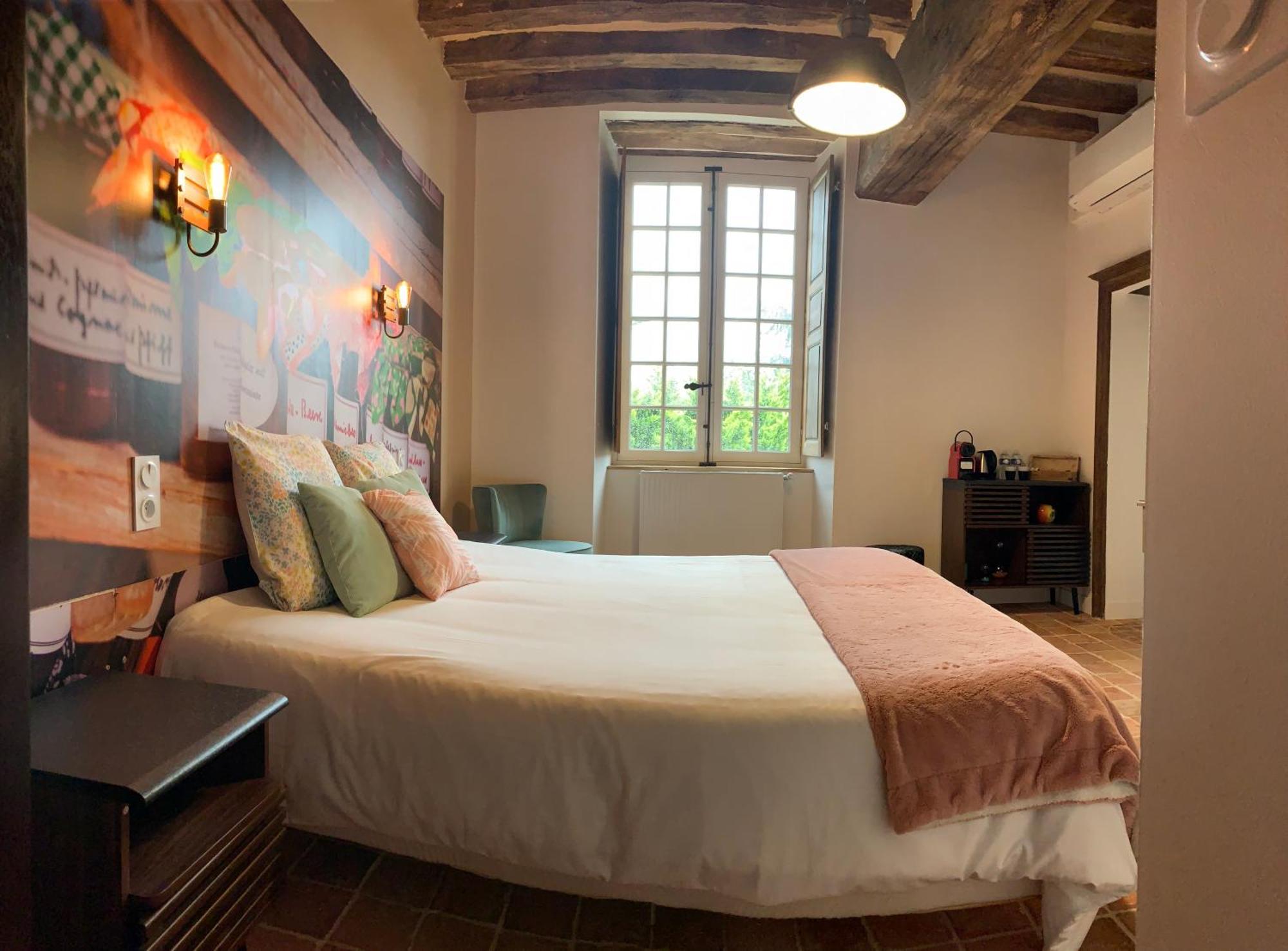 Le Bas Chitray Bed & Breakfast Ménil Exterior foto
